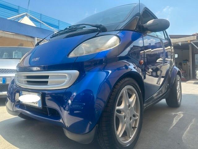 SMART FORTWO CON SOLO 107. 000 KM