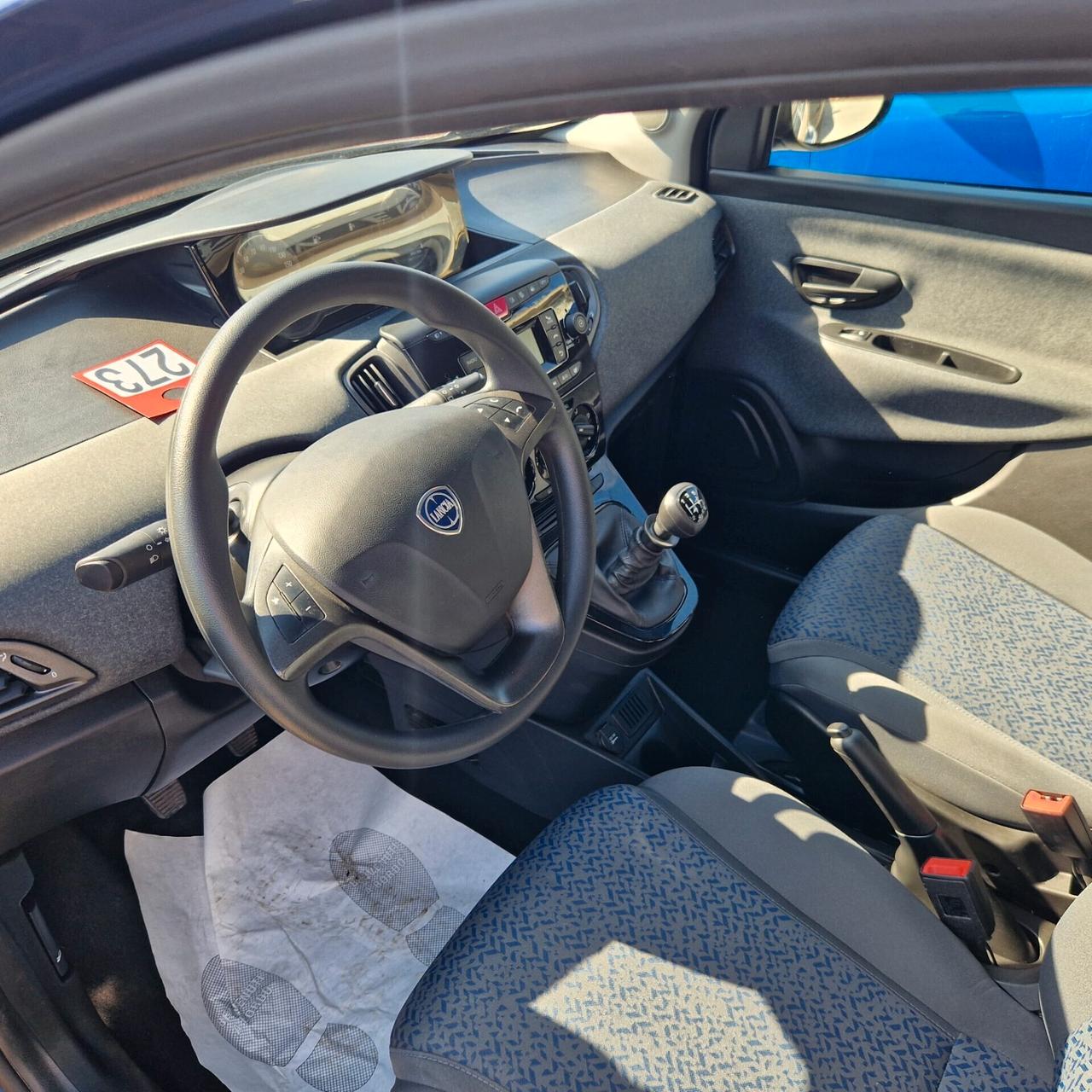 Lancia Ypsilon 1.0 FireFly 5 porte S&S Hybrid Silver Plus