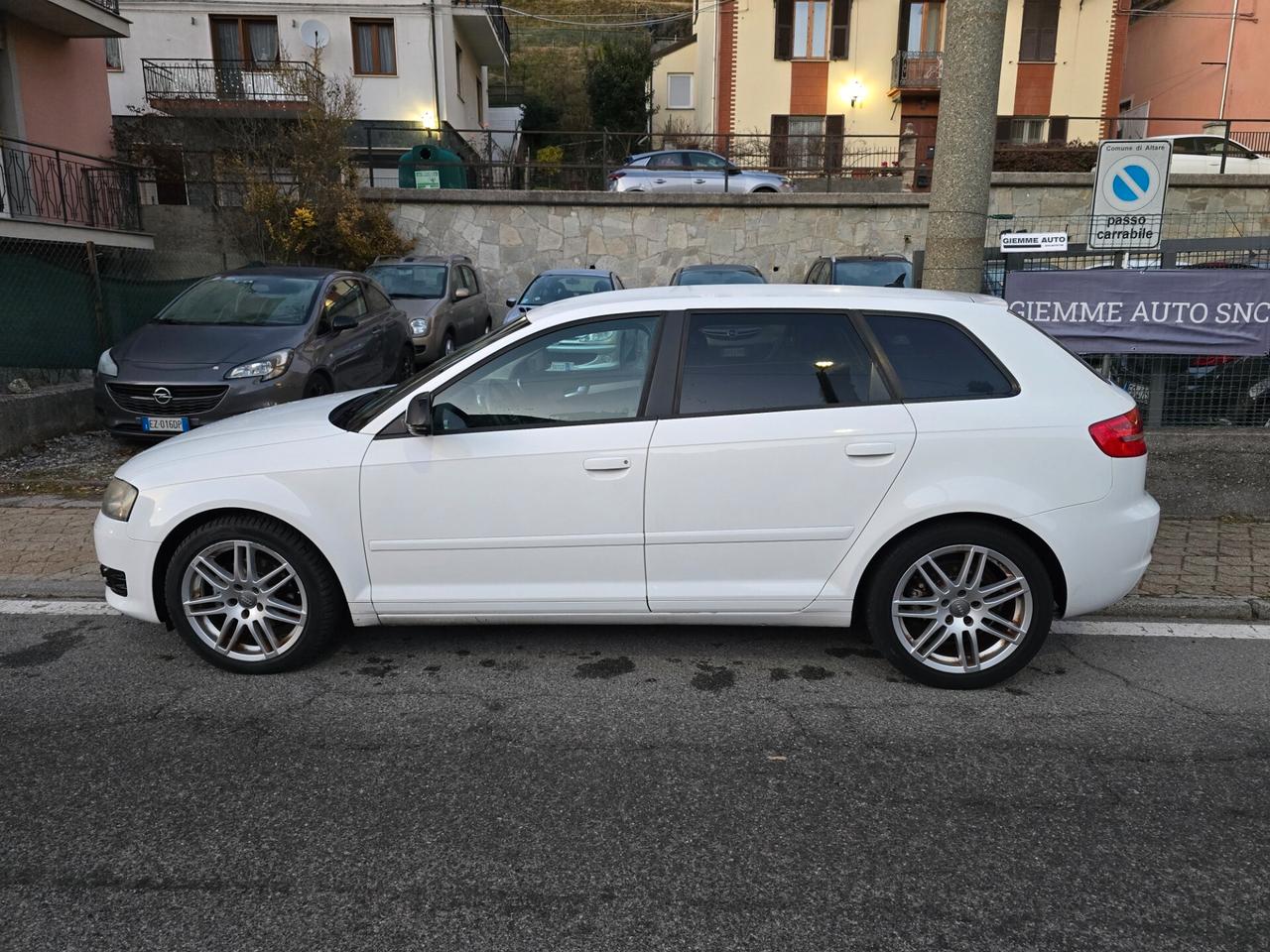 Audi A3 2.0 TDI 140CV GANCIO TRAINO EURO5