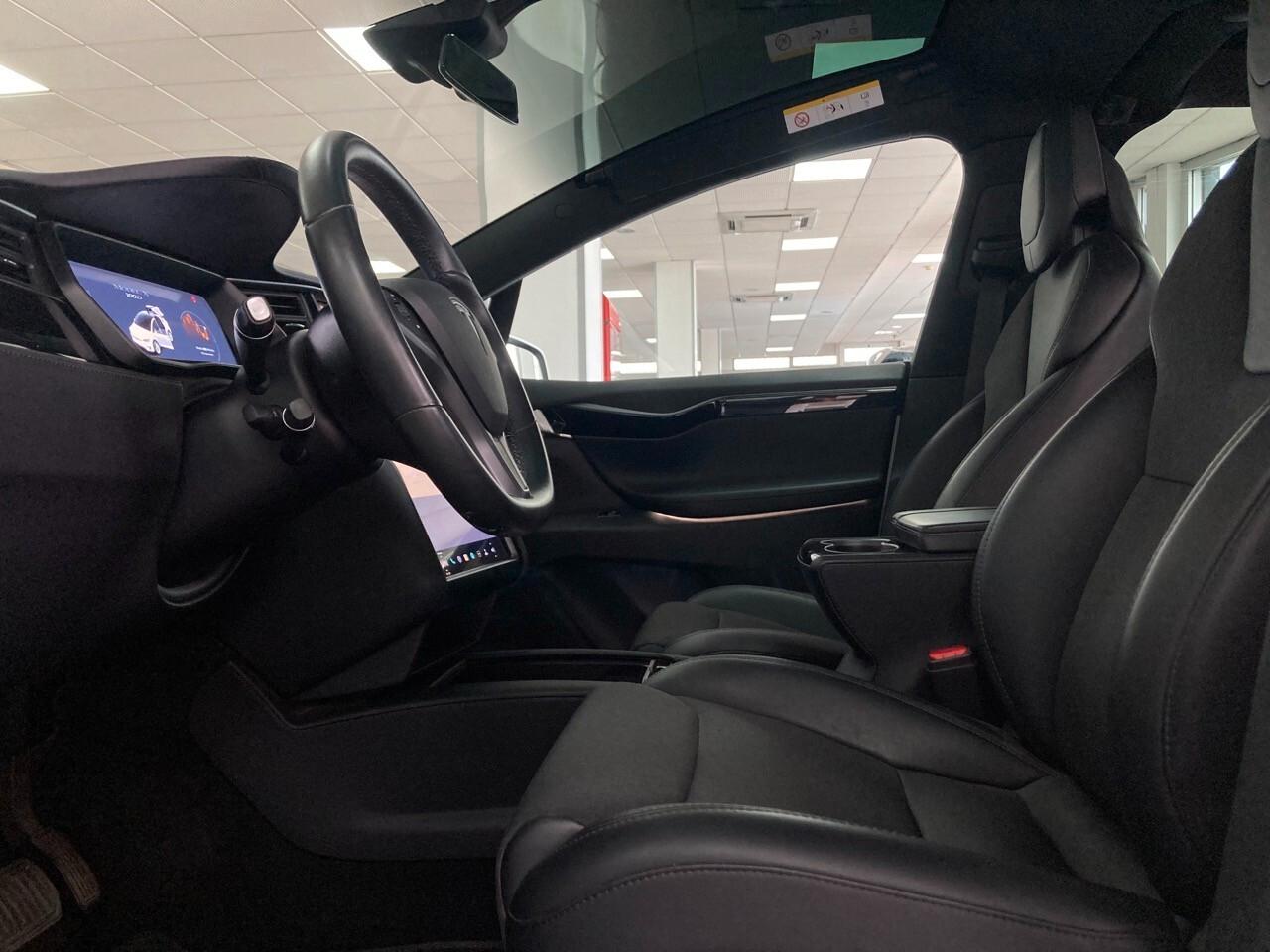 Tesla Model X 100D