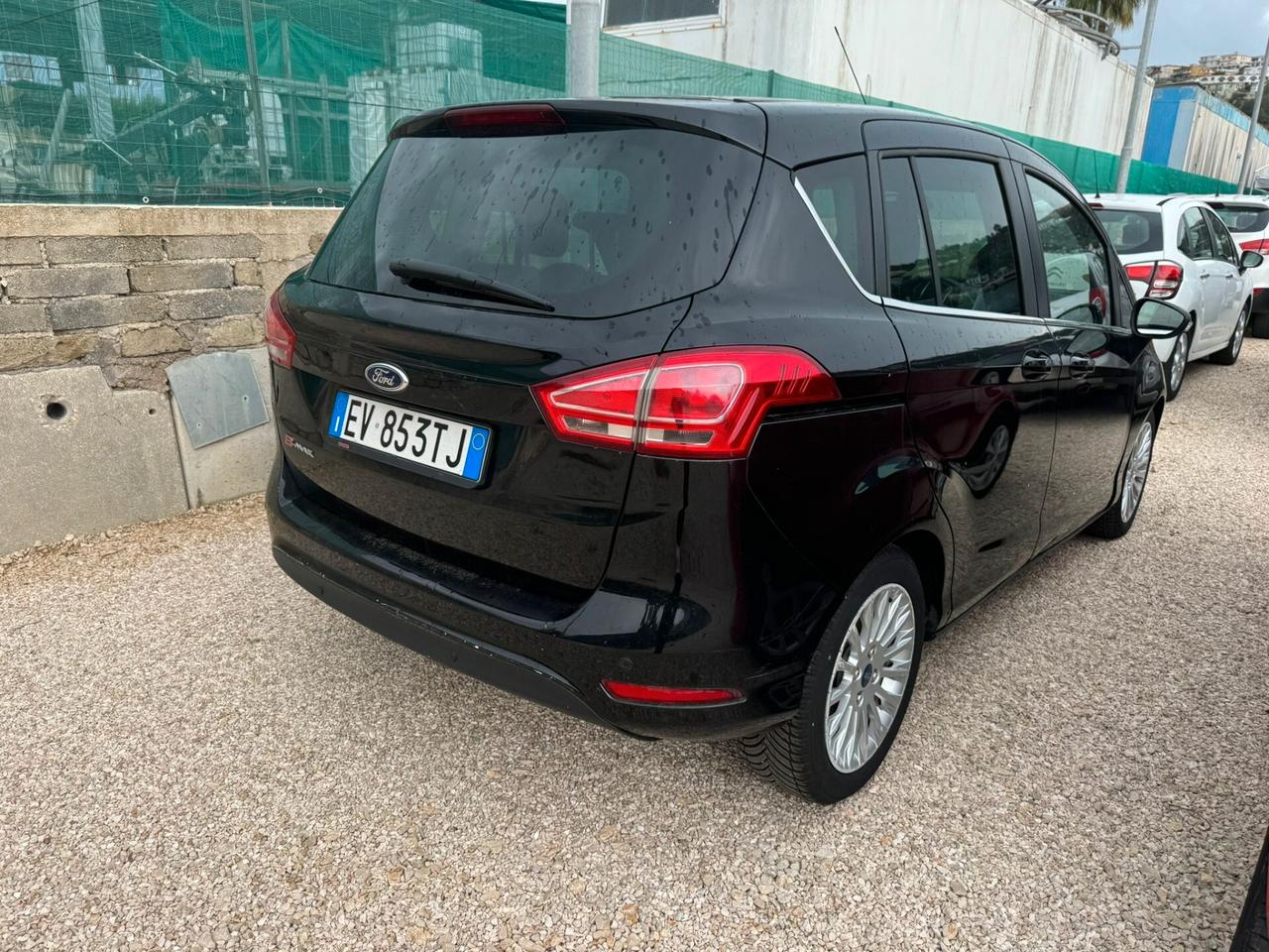 Ford B-Max 1600benzina 105cv TITANIUM Cambio Automatico