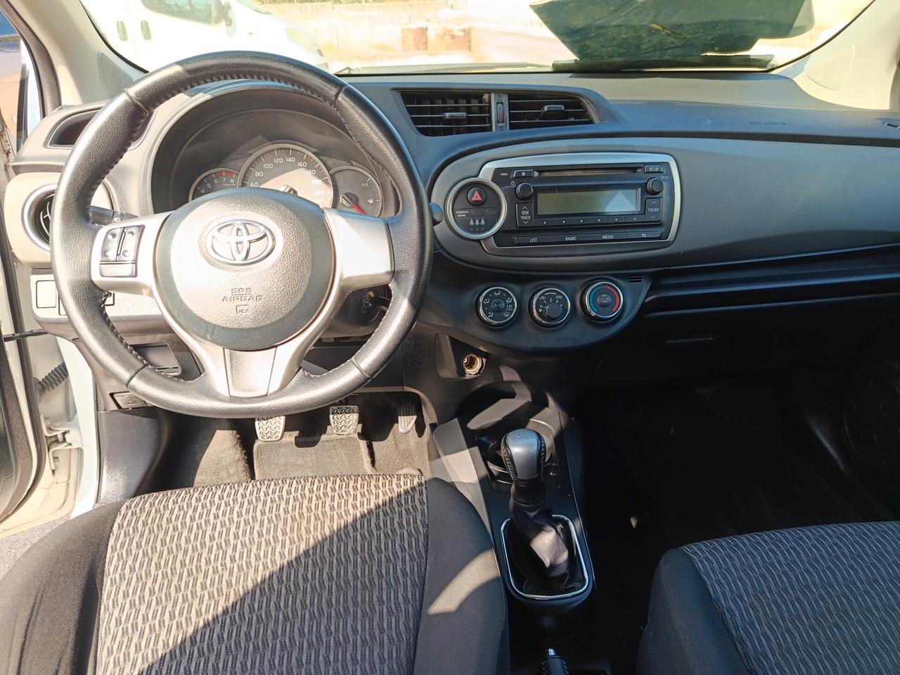 Toyota Yaris Active 1.0 5 porte benzina