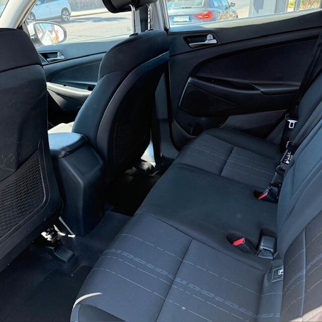 Hyundai Tucson 1.7 CRDi Sound Edition