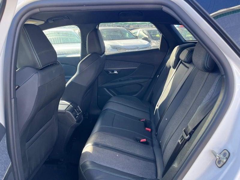 Peugeot 3008 3008 Hybrid4 300 e-EAT8 Allure Pack