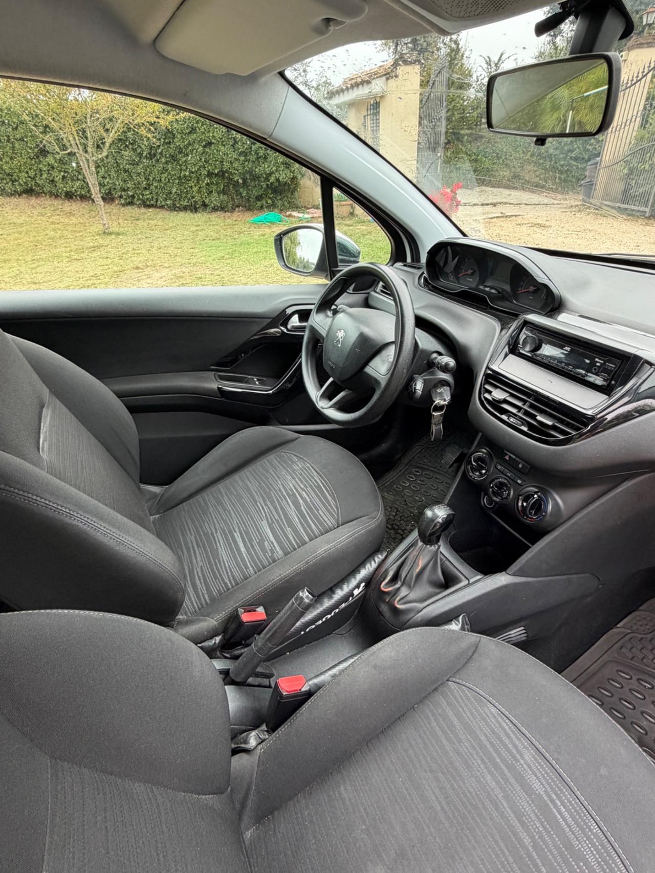 Peugeot 208 PureTech 82 3 porte Active