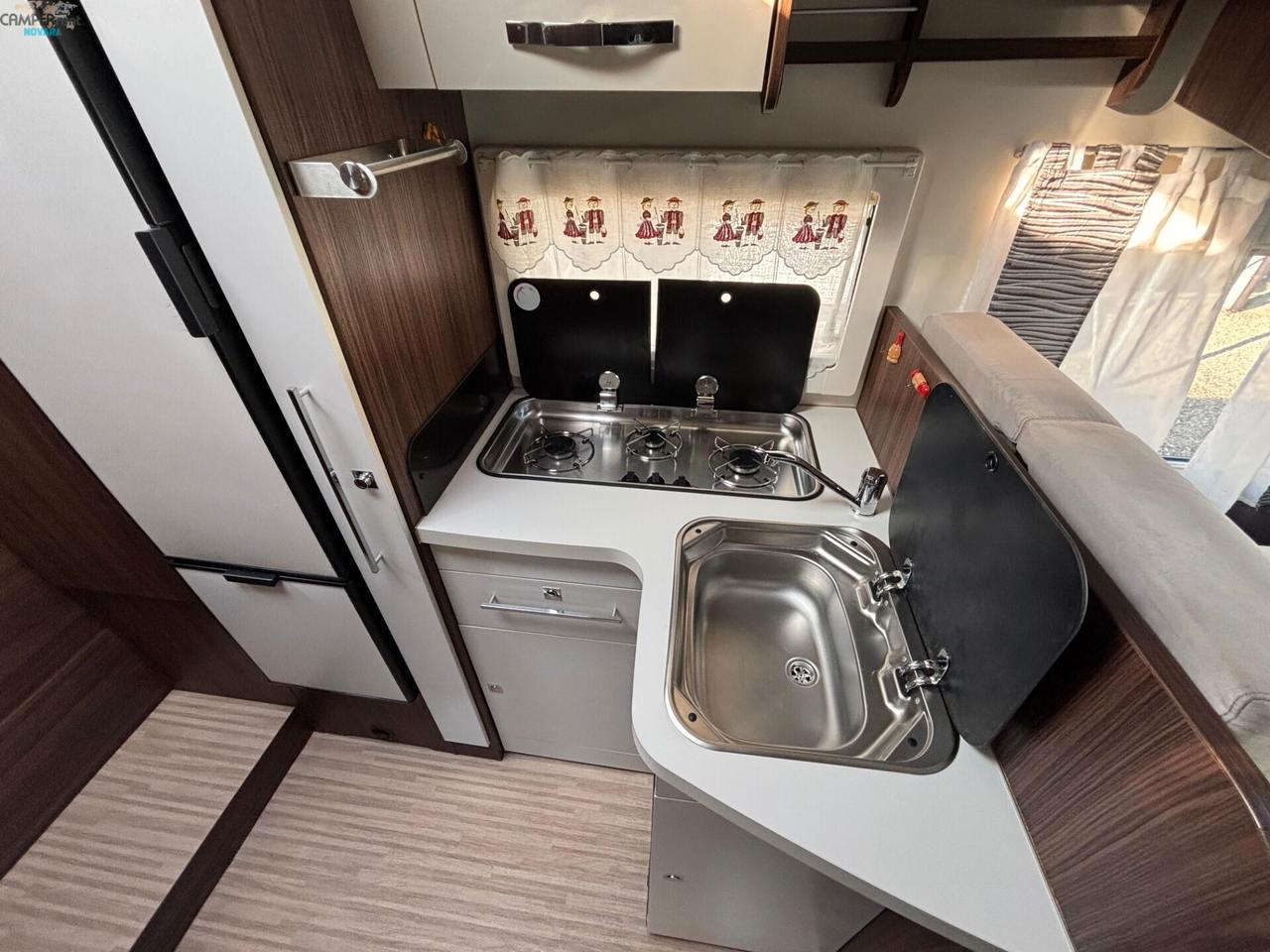 Benimar TESSORO 413 - LETTO A CASTELLO IN CODA + BASCULANTE