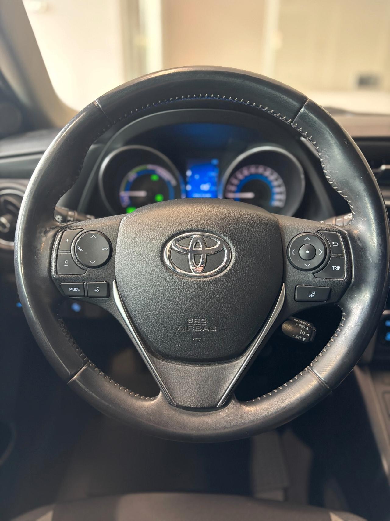 Toyota Auris Touring Sports 1.8h *EURO6B