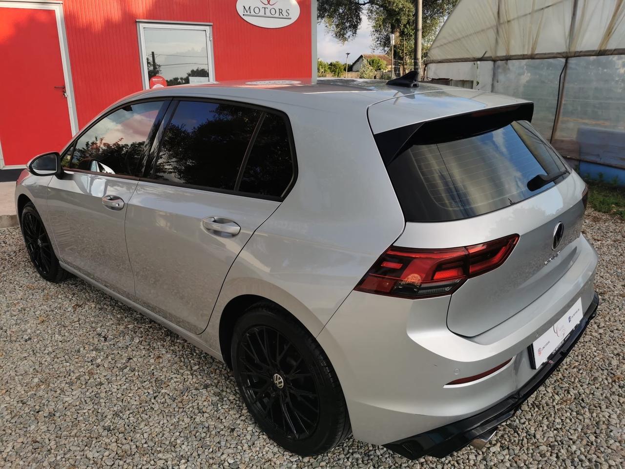 VW Golf 8 2.0 TDI 150 CV DSG SCR Life