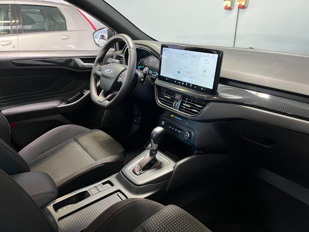 Ford Focus 1.0cc HYBRID 125cv ST-LINE C/AUTOMATICO