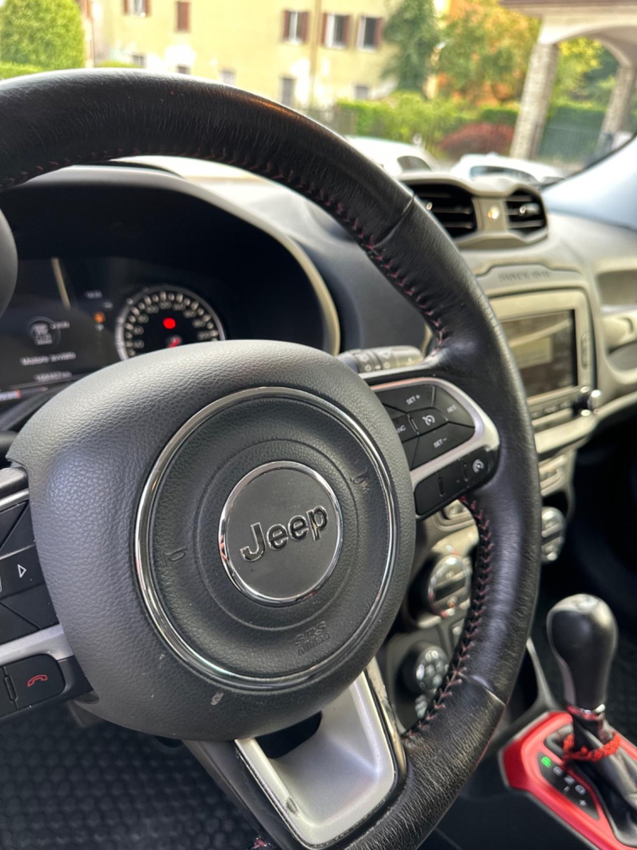 Jeep RENEGADE 2.0 MJT 4WD TRAILHAWK EU6B KMCERT