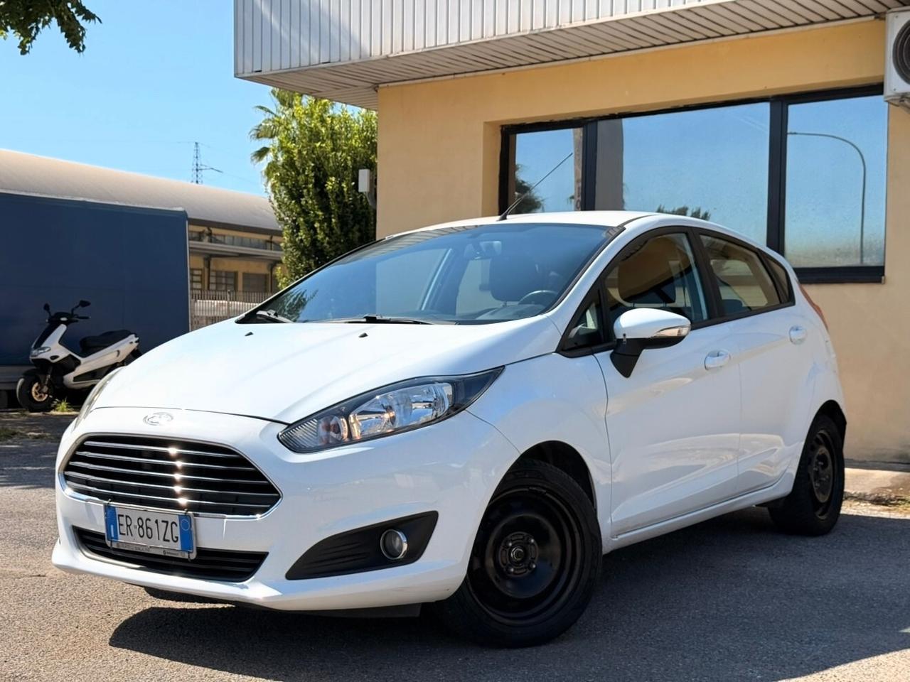 Ford Fiesta 1.5 TDCi 75CV 5 porte Titanium