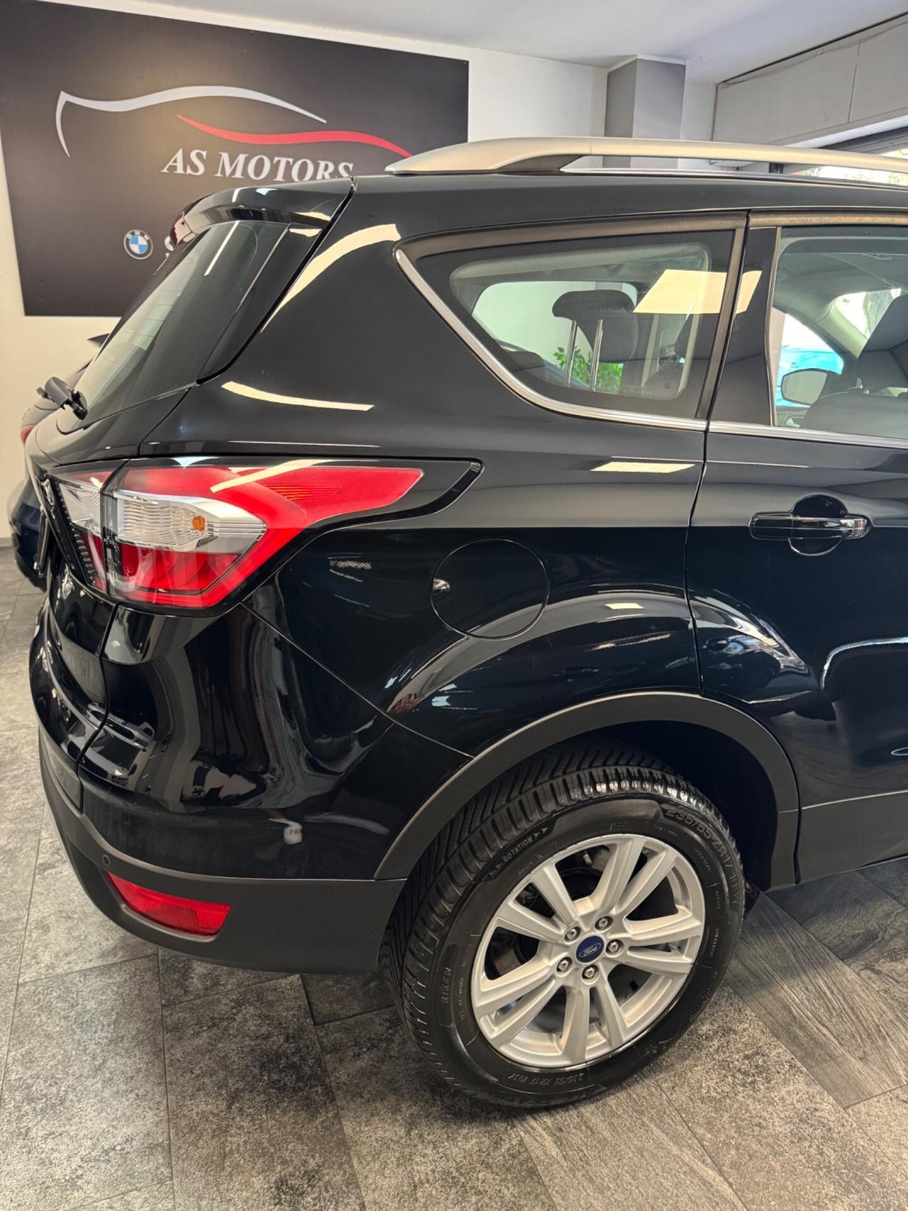 Ford Kuga 1.5 TDCI 120 CV Titanium Finanziabile
