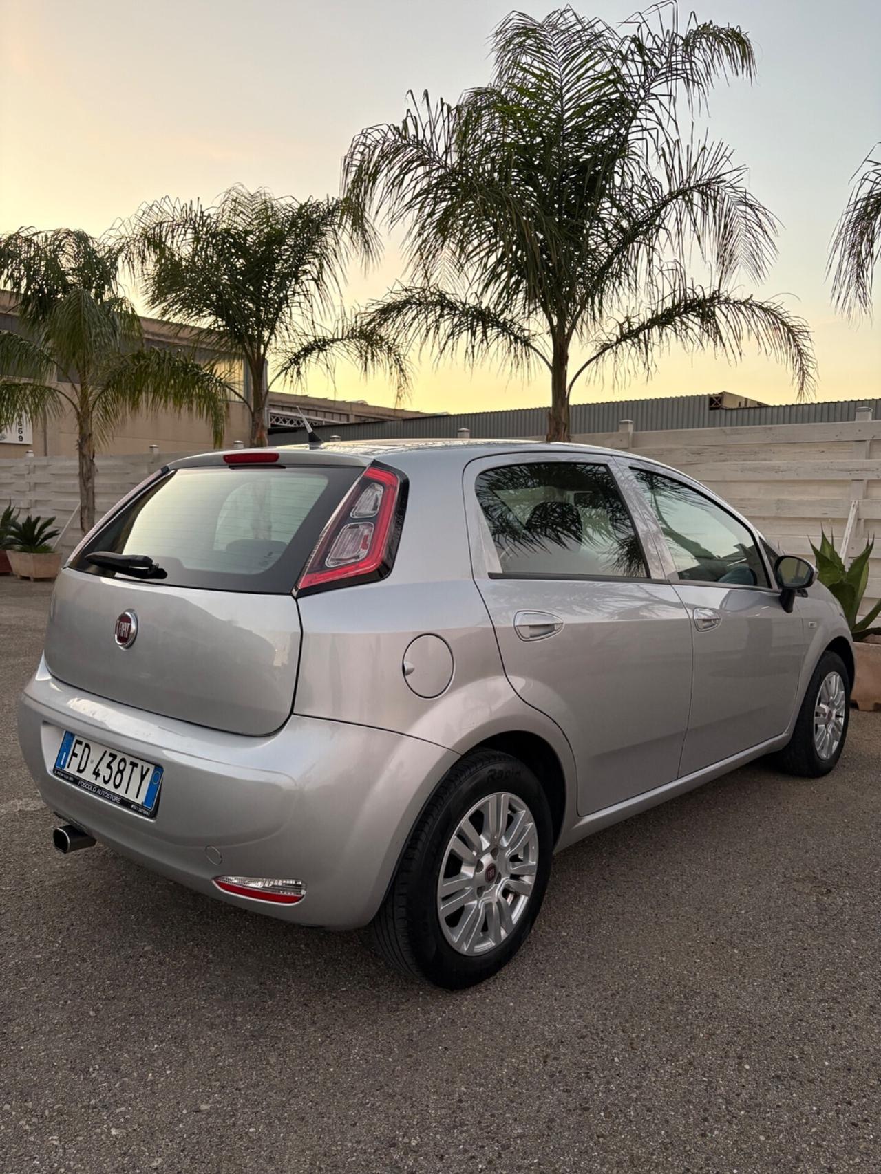 Fiat Punto 1.2 benzina GPL GIÀ RINNOVATO TAGLIANDO ESEGUITO
