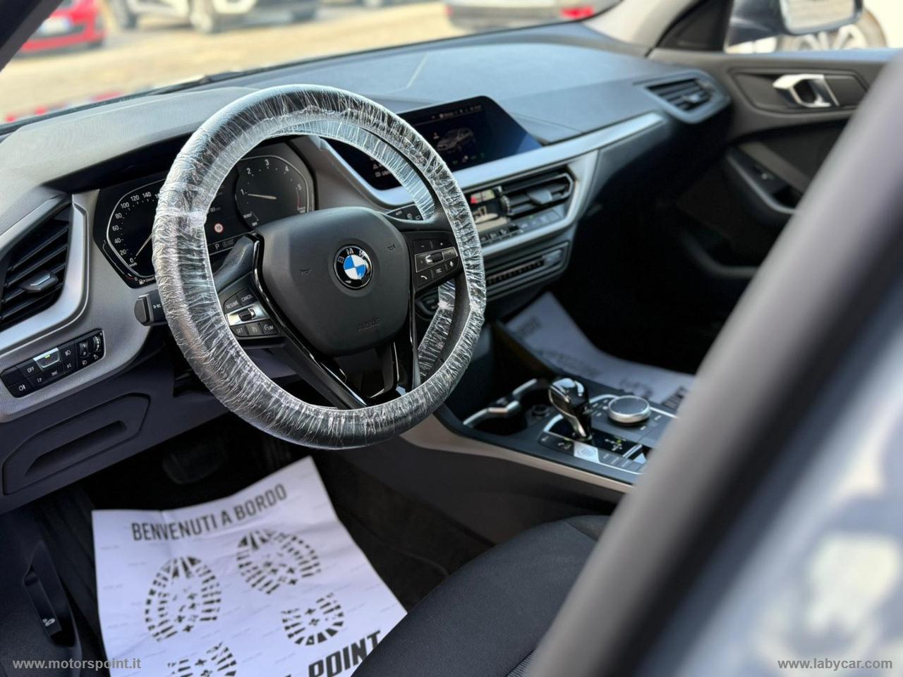 BMW 116d 5p. Business Advantage