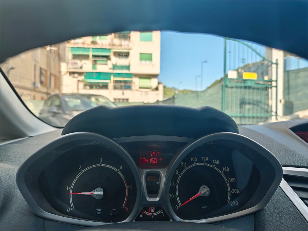 Ford Fiesta 1.4 TDCi 5p. Titanium