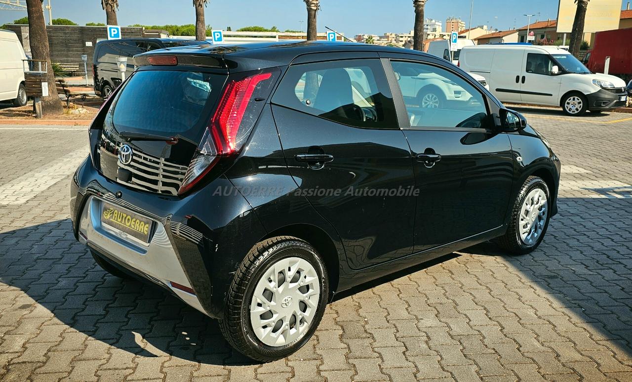 Toyota Aygo 1.0 X-Play