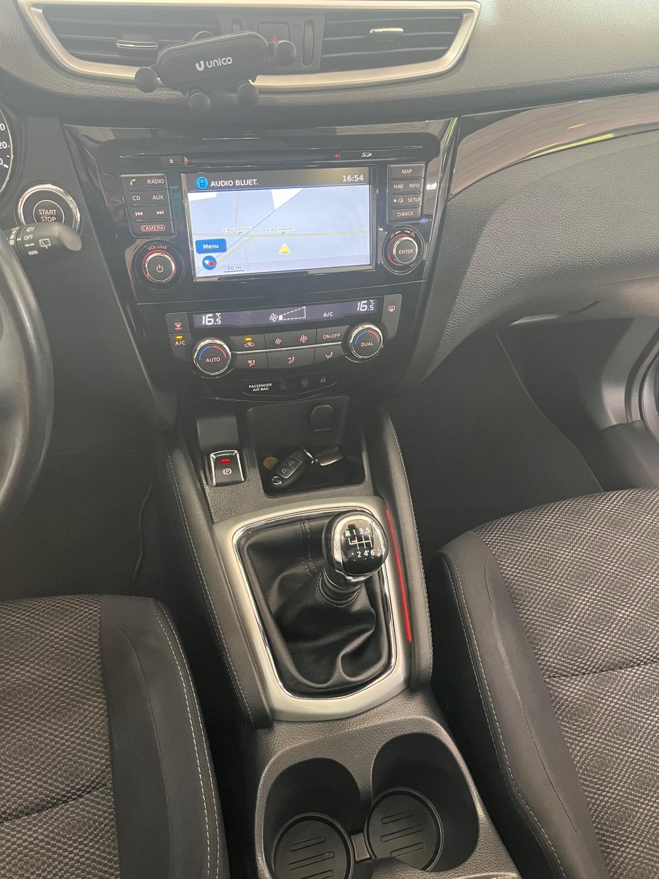 Nissan Qashqai 1.6 4X4 ! TETTO+CAMERA 360* EURO 6 !!