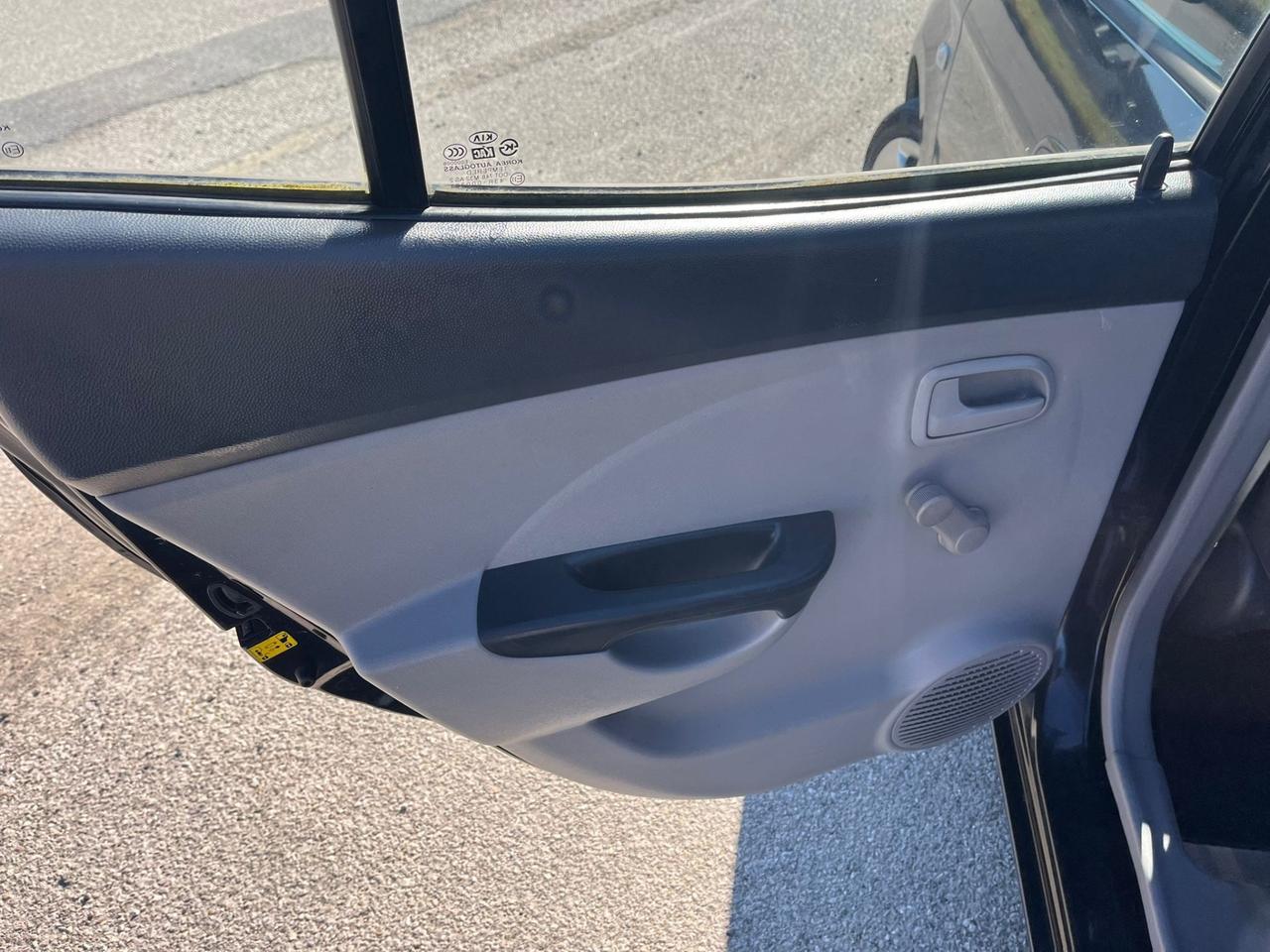 Kia Picanto 1.0 12V Urban 122000 KM