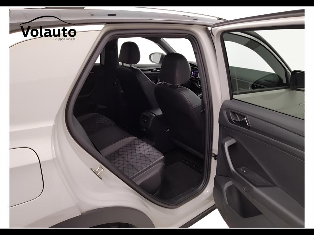 VOLKSWAGEN T-Roc I 2022 - T-Roc 1.0 tsi R-Line 110cv