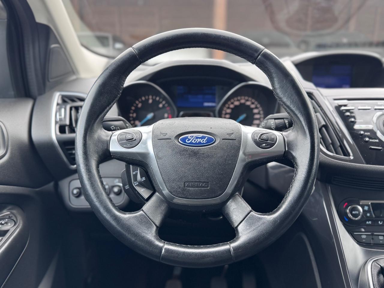 FORD Kuga 2.0 TDCI 140 CV 4WD Titanium