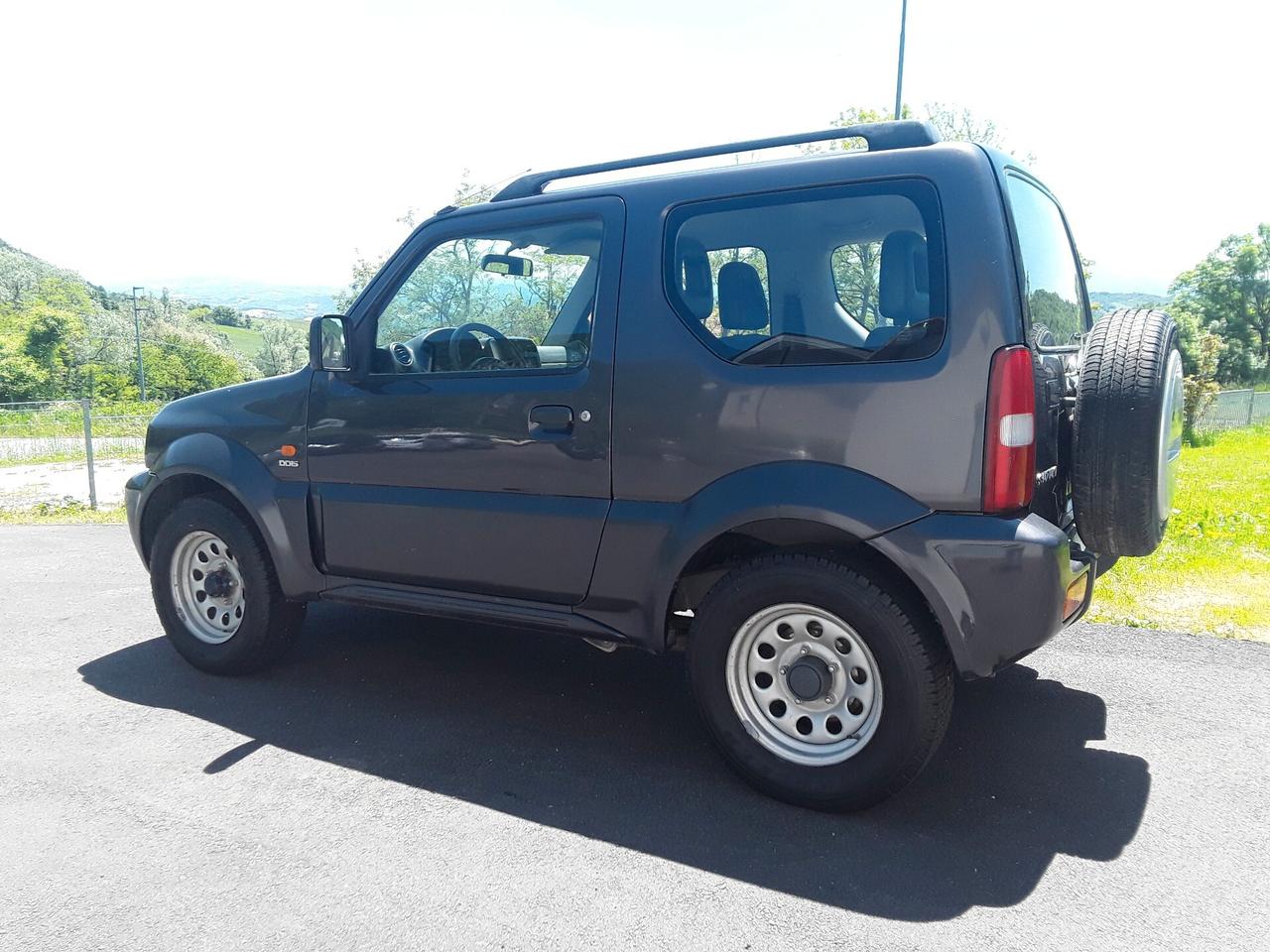 Suzuki Jimny 1.5 DDiS cat 4WD JLX