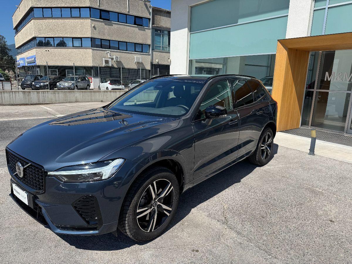 VOLVO - XC60 - D5 AWD Geartronic R-Design