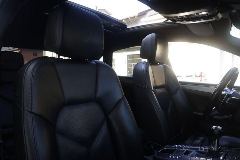 Porsche Macan Porsche Macan 3.0 S Diesel 184KW ANNO 2015