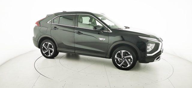 MITSUBISHI Eclipse Cross 2.4 MIVEC 4WD PHEV Instyle SDA Pack 0