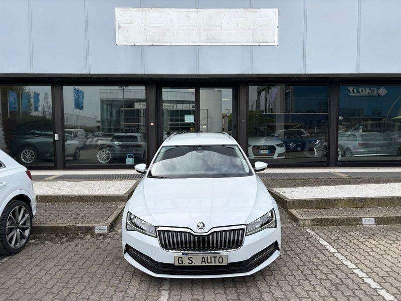 Škoda Superb Wagon 2.0 tdi evo Style 150cv dsg DANNEGGIATA