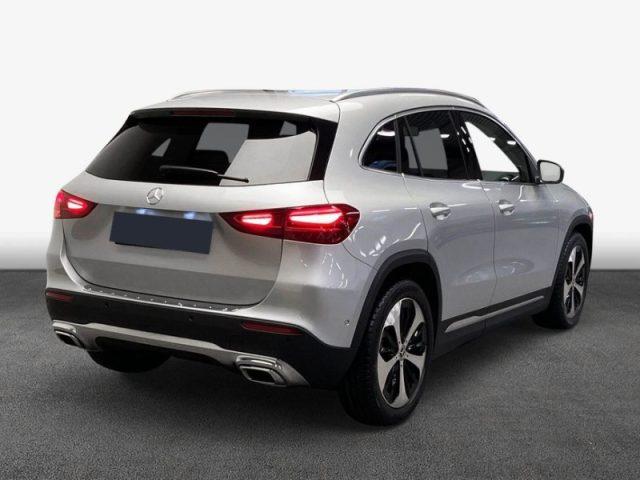 MERCEDES-BENZ GLA 180 d Automatic Advanced