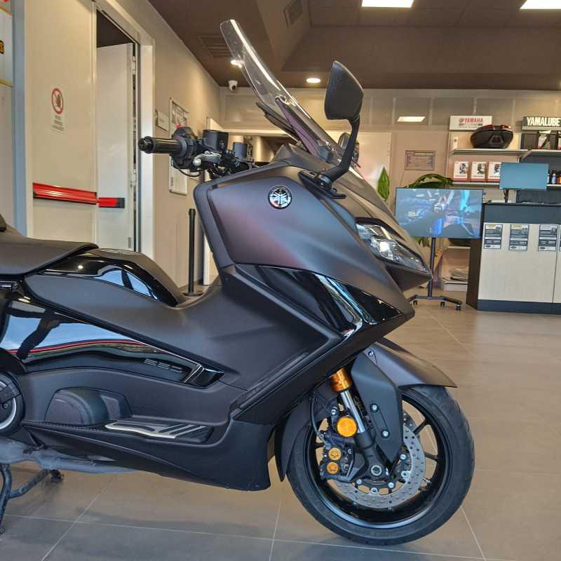Yamaha T-Max 560 Tech Max - 2024