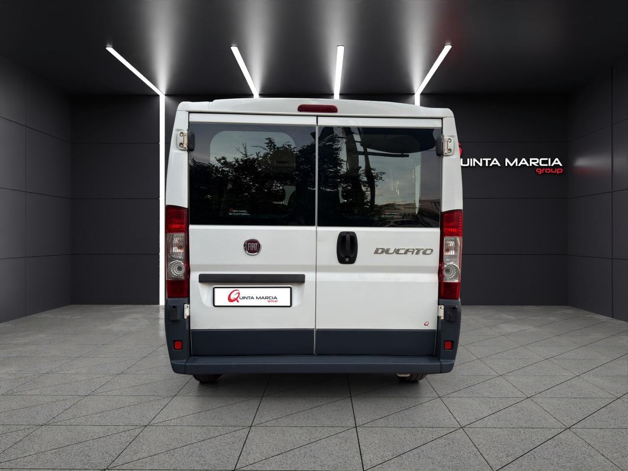 Fiat Ducato 2.3 MJT 130CV Furgone Vetrato 9 Posti