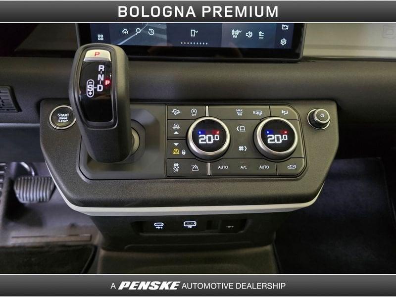 Land Rover Defender 110 3.0D I6 200 CV AWD Auto