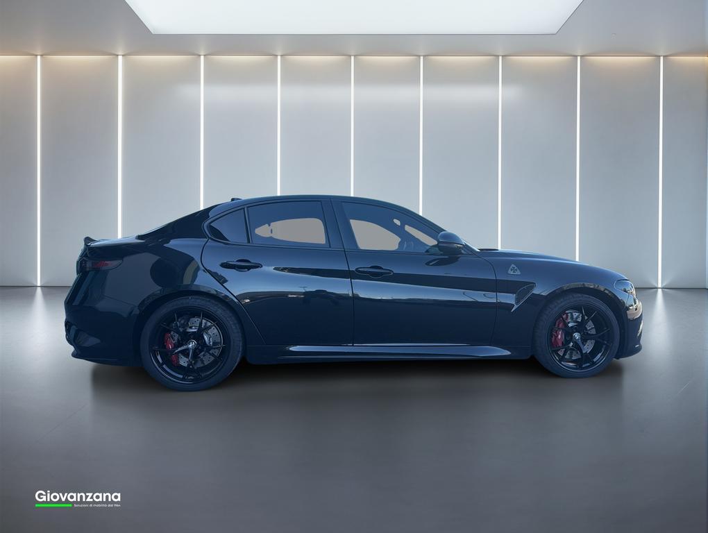 Alfa Romeo Giulia Giulia 2.9 V6 Quadrifoglio 510cv auto SCARICO AKRAPOVIC