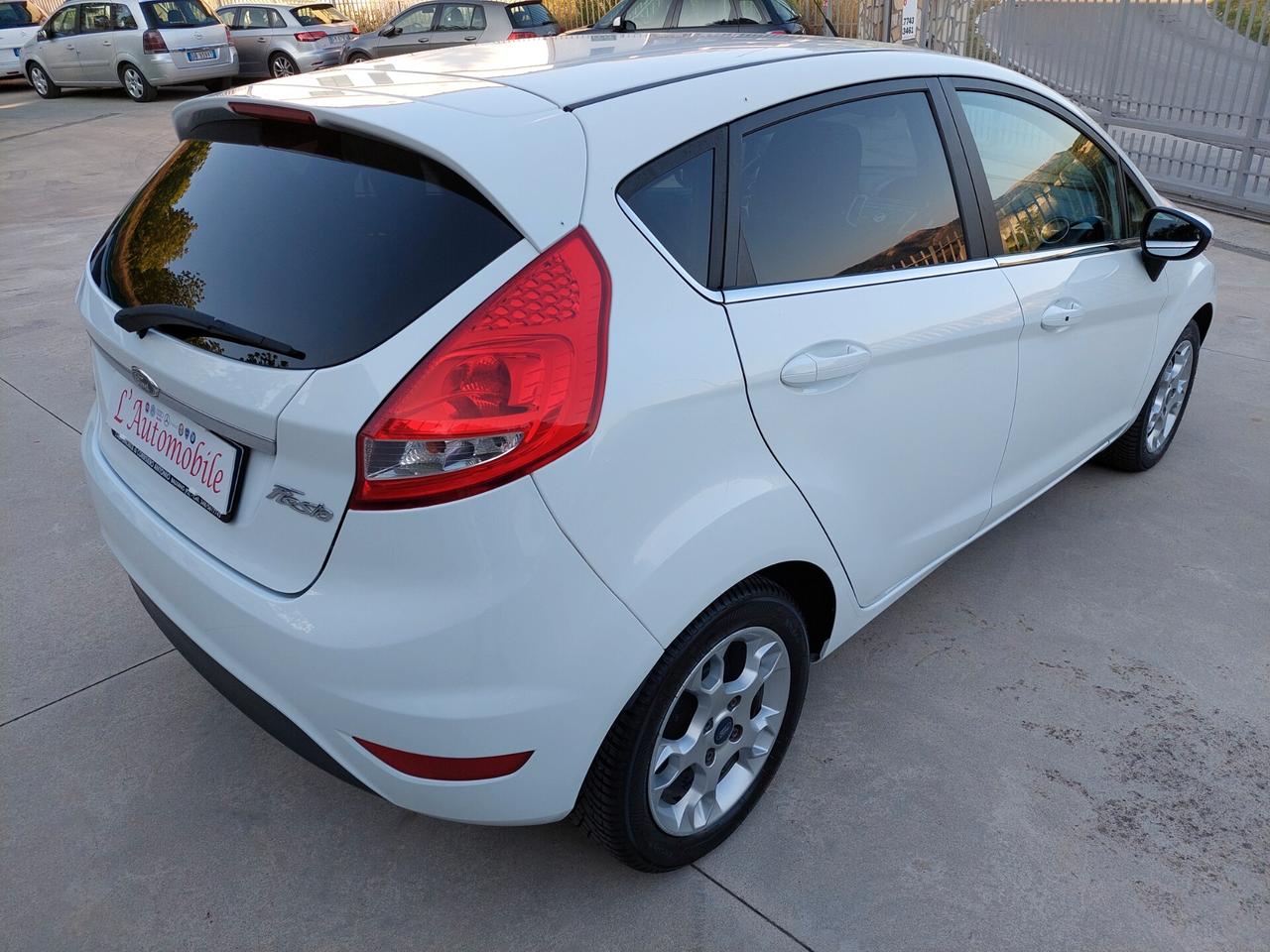 Ford Fiesta 1.4 TDCi 5p. 73.000km