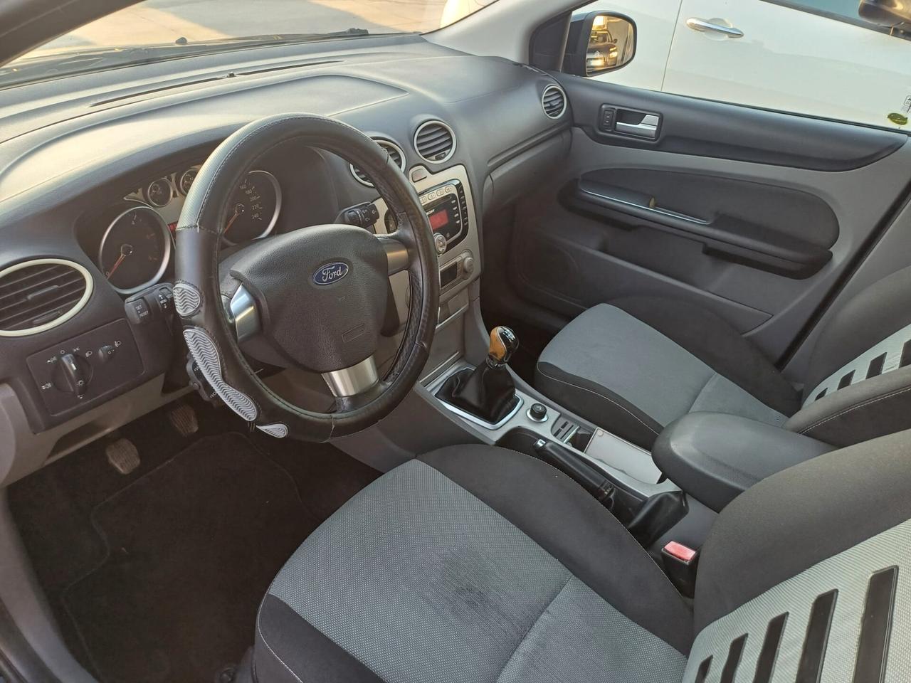 Ford C-Max 1.6 TDCi 90 CV Titanium