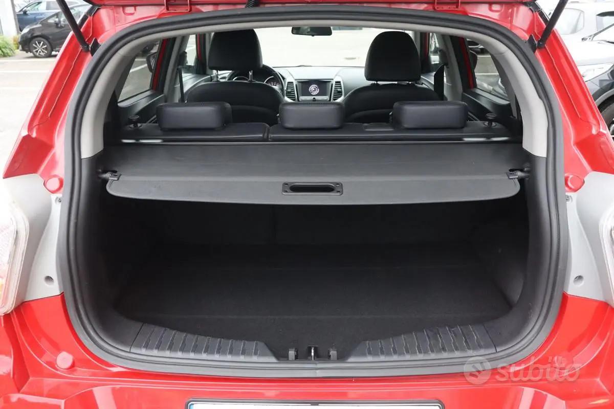 SsangYong Tivoli 1.6d 4WD Be