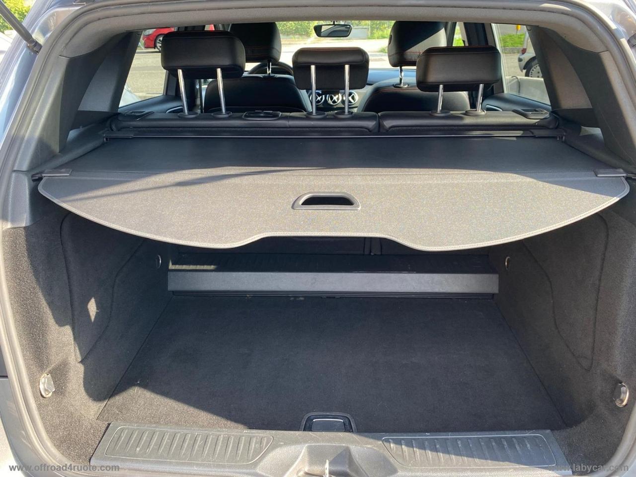 MERCEDES-BENZ B 200 d Automatic Premium