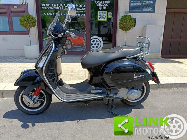 PIAGGIO Vespa GTS 300 Super ABS