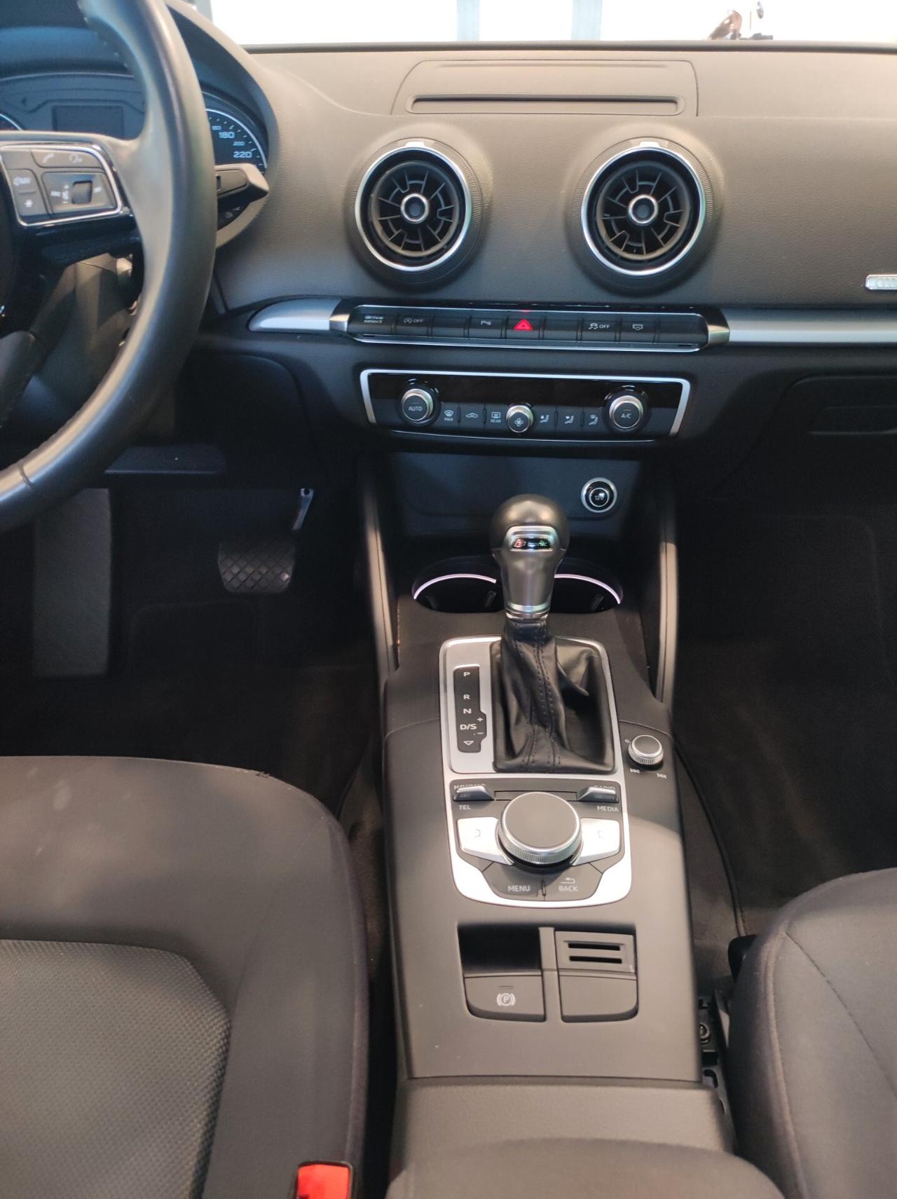 Audi A3 1.6 TDI 116 CV S tronic