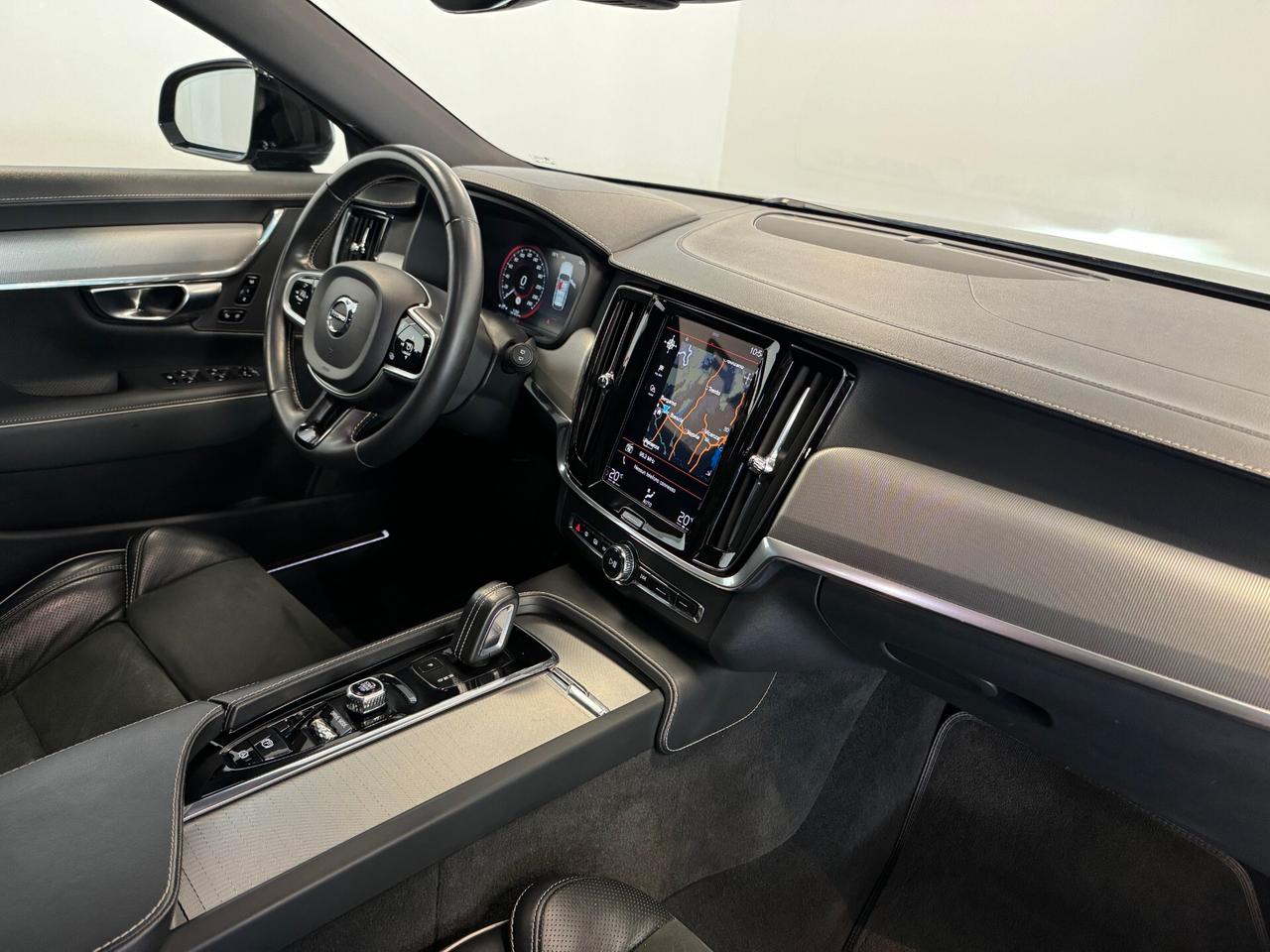 Volvo V90 B4 (d) AWD Geartronic R-Design BLACK PACK 50.000 KM