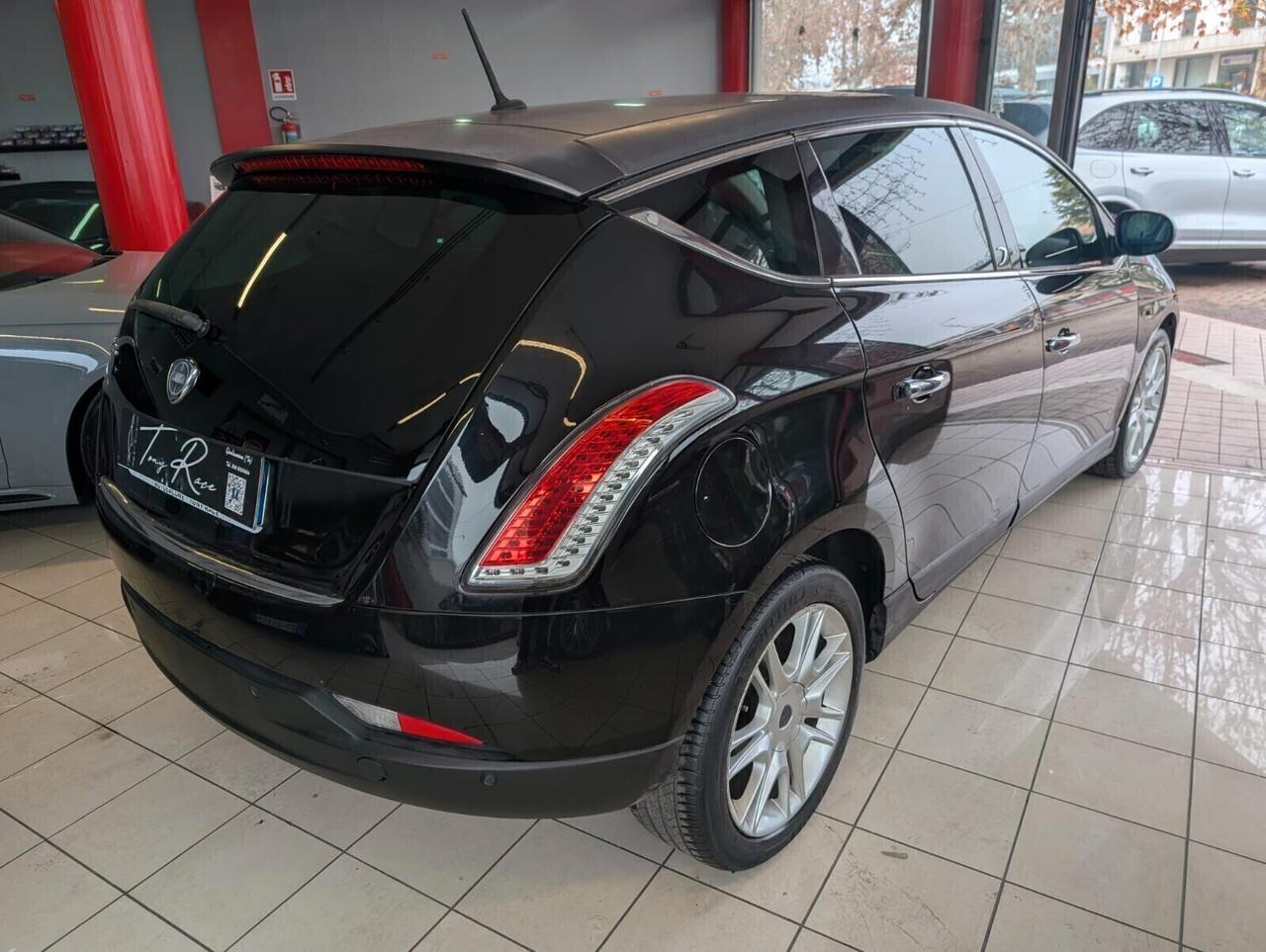 Lancia Delta 1.6 DIESEL FINANZIABILE