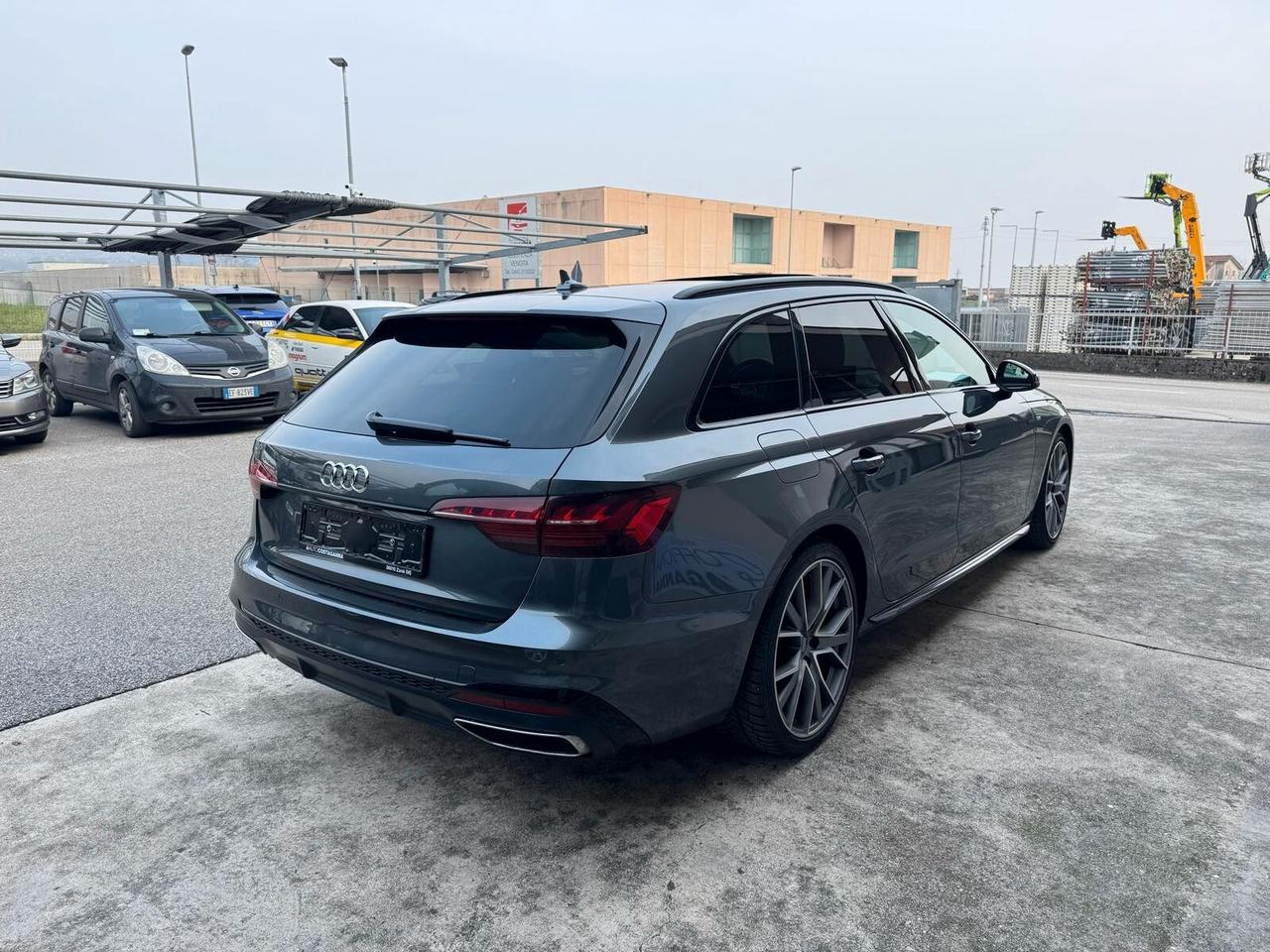 Audi A4 Avant 35 TDI/163 CV S tronic S line edition