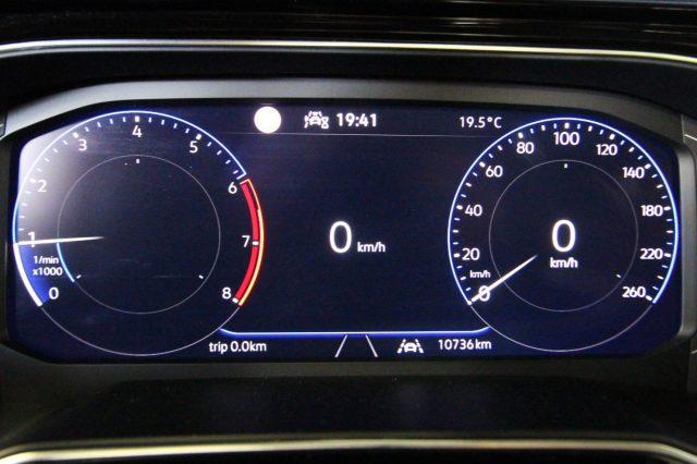 VOLKSWAGEN Taigo 1.0 TSI 115 CV R-Line