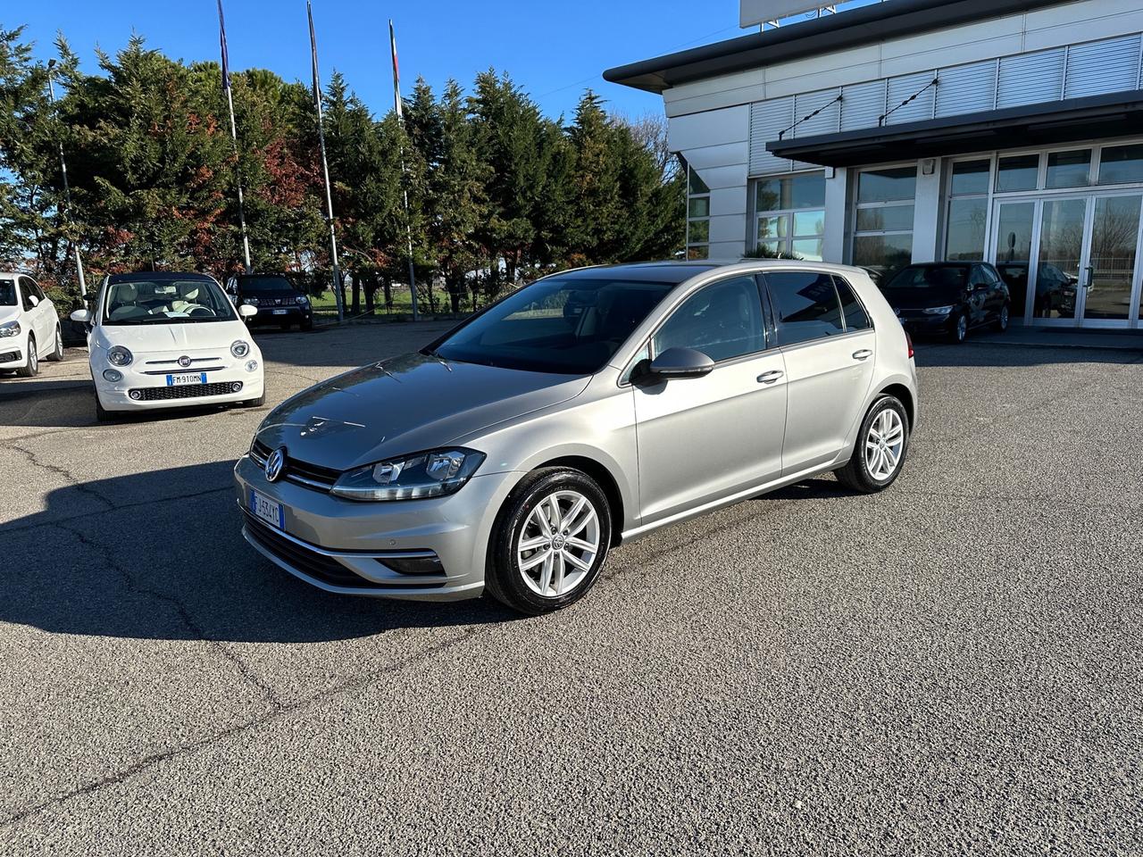Volkswagen Golf 1.6 TDI DSG Business BlueMotion Technology - 2017