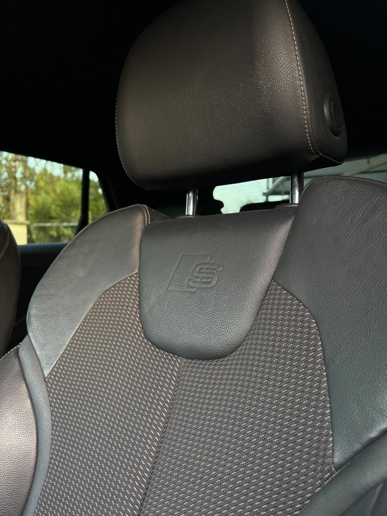 Audi Q2 30 TDI S tronic line Edition