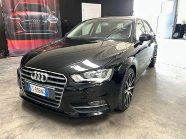 Audi A3 2.0 TDI 150cv S TRONIC automatica
