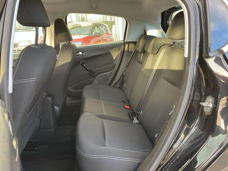 Peugeot 208 Allure BlueHDi 75cv