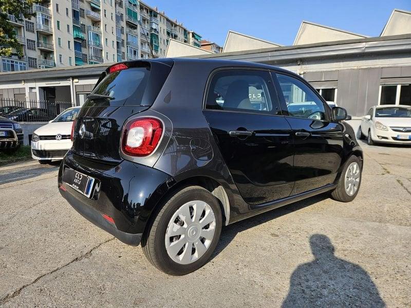 smart forfour 60 1.0 45kW Black Passion