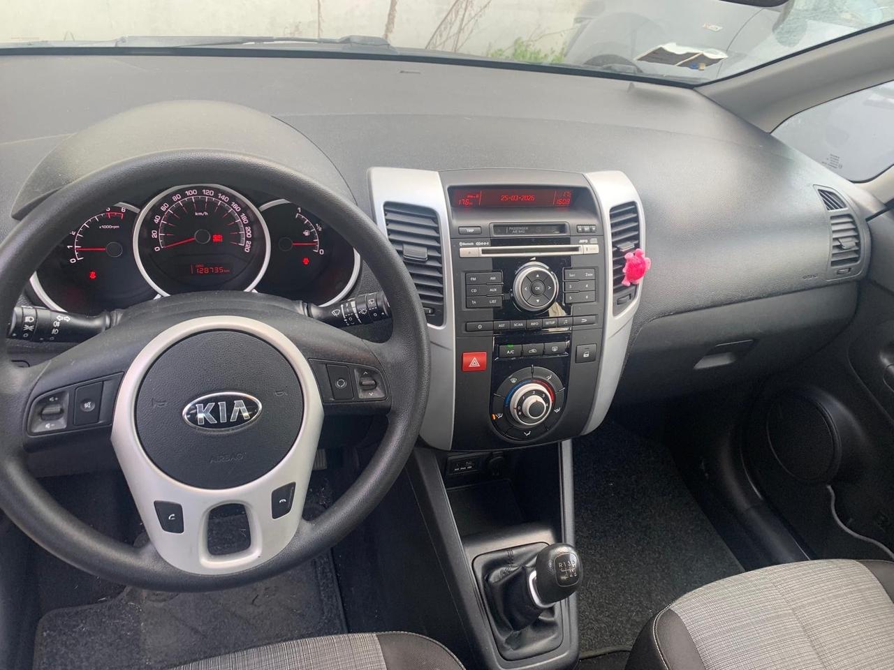 Kia Venga 1.4 CRDi 90CV Cool + TETTO